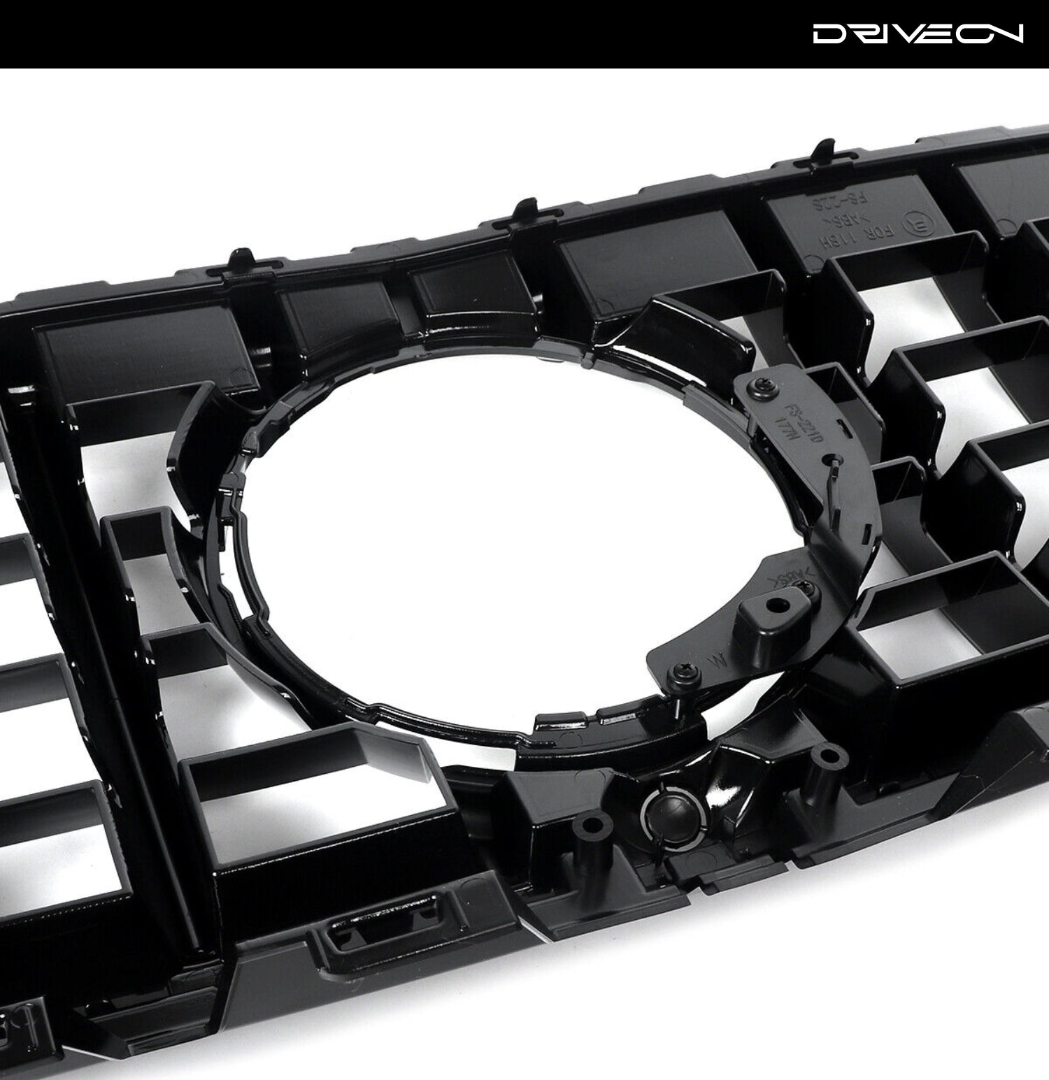 W118 CLA FRONT GRILL CHROME